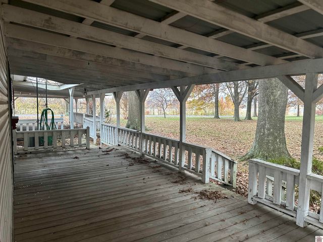 495 S Sutton Lane, Mayfield, KY 42066