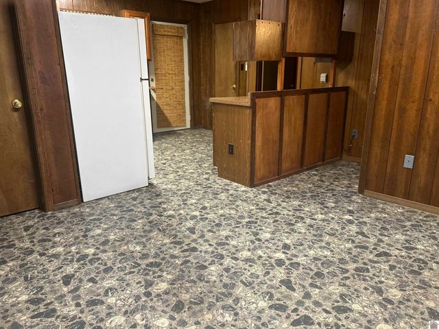 495 S Sutton Lane, Mayfield, KY 42066