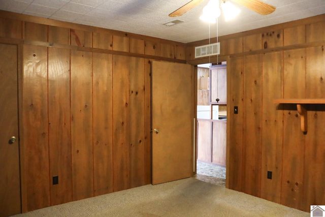 495 S Sutton Lane, Mayfield, KY 42066