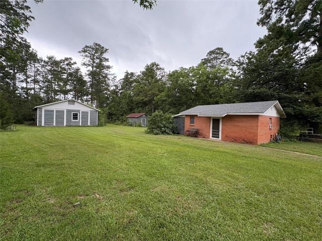 5152 Richardson Road E, Livingston, TX 77351
