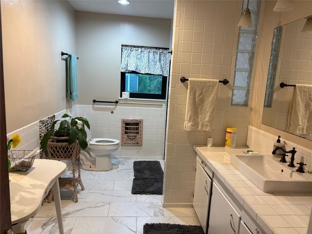 5152 Richardson Road E, Livingston, TX 77351