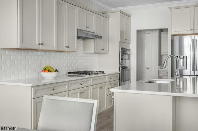 27 WILSON DRIVE, Morris Twp., NJ 07960