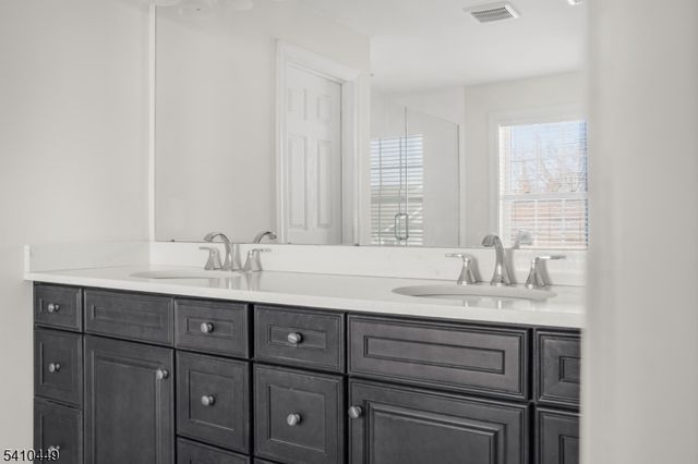 27 WILSON DRIVE, Morris Twp., NJ 07960