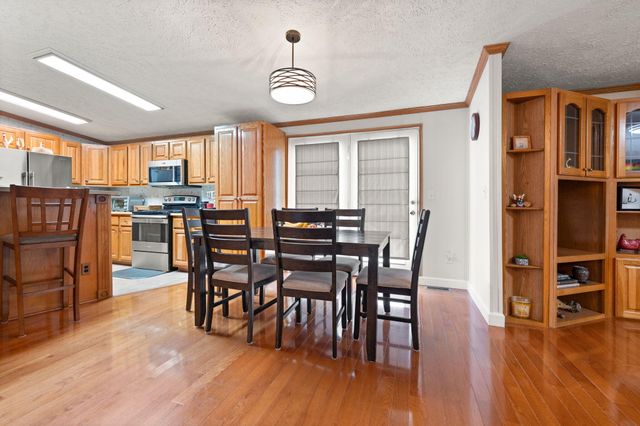 124 Victory-Greenmont Road, East Bernstadt, KY 40729