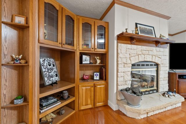 124 Victory-Greenmont Road, East Bernstadt, KY 40729