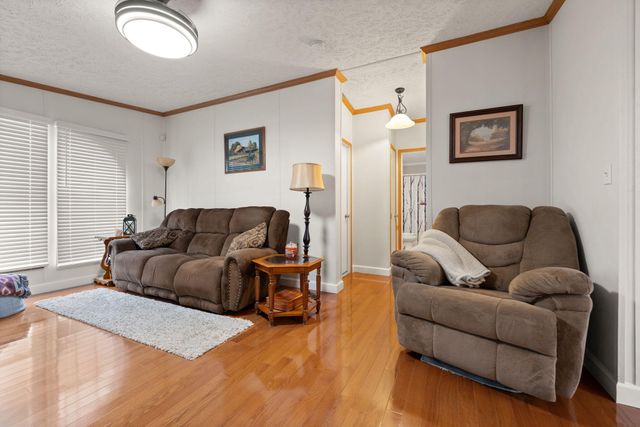 124 Victory-Greenmont Road, East Bernstadt, KY 40729