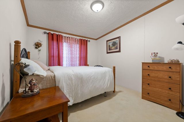 124 Victory-Greenmont Road, East Bernstadt, KY 40729