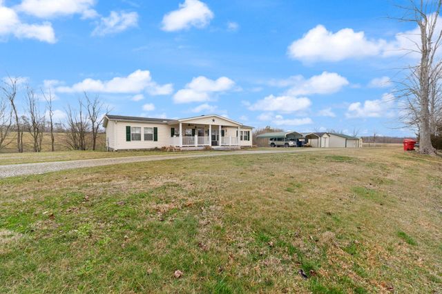 124 Victory-Greenmont Road, East Bernstadt, KY 40729
