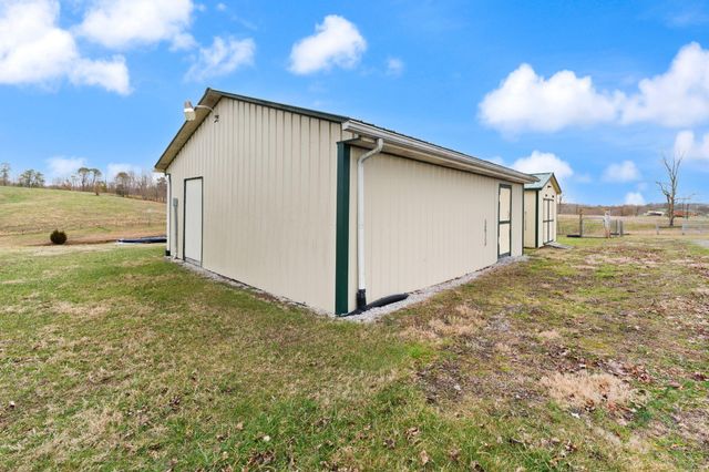 124 Victory-Greenmont Road, East Bernstadt, KY 40729