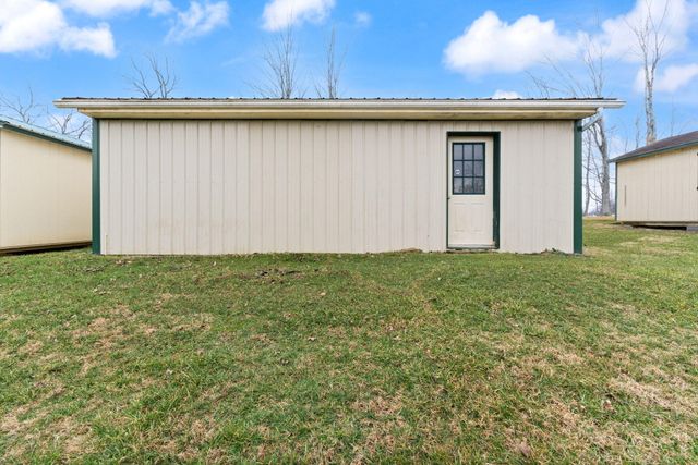 124 Victory-Greenmont Road, East Bernstadt, KY 40729
