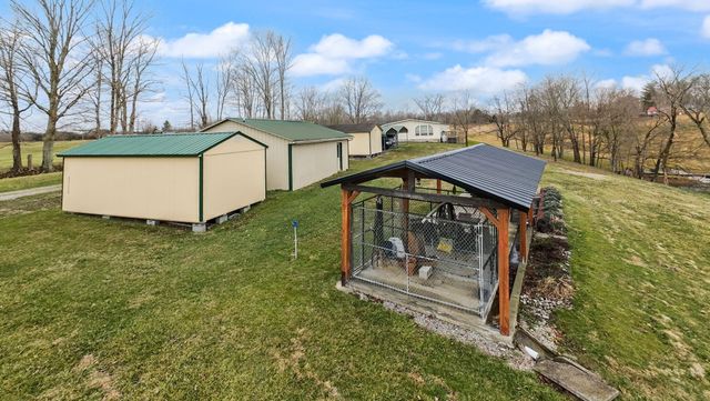 124 Victory-Greenmont Road, East Bernstadt, KY 40729