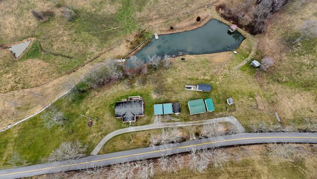 124 Victory-Greenmont Road, East Bernstadt, KY 40729