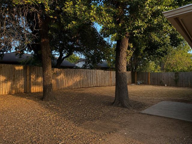 1828 David Terrace, Oklahoma City, OK 73141