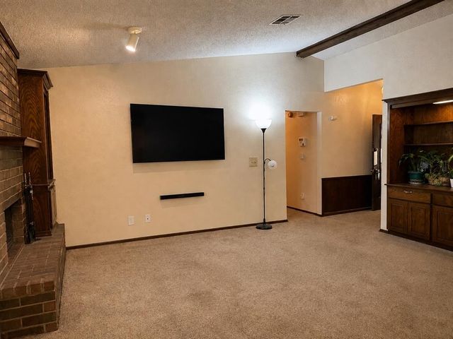 1828 David Terrace, Oklahoma City, OK 73141