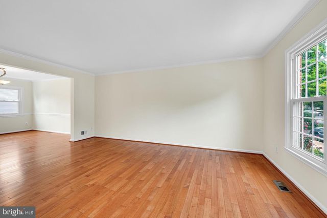 6 PONTIAC WAY, Gaithersburg, MD 20878