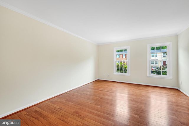 6 PONTIAC WAY, Gaithersburg, MD 20878