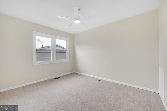 6 PONTIAC WAY, Gaithersburg, MD 20878
