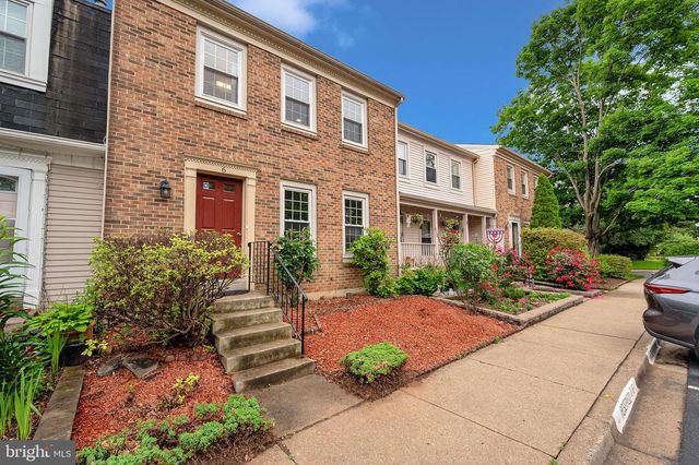 6 PONTIAC WAY, Gaithersburg, MD 20878