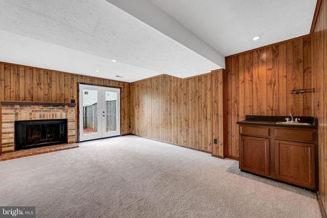 6 PONTIAC WAY, Gaithersburg, MD 20878