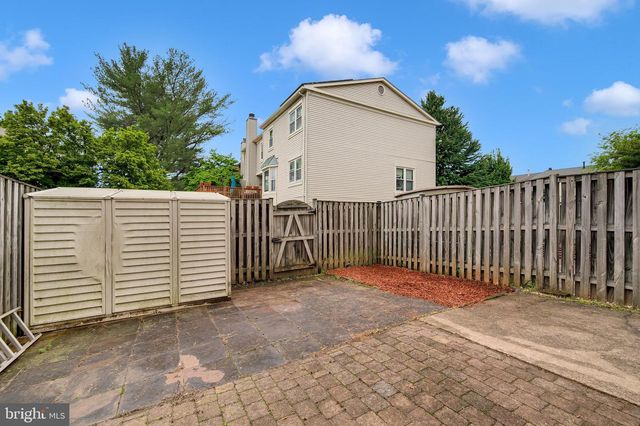6 PONTIAC WAY, Gaithersburg, MD 20878