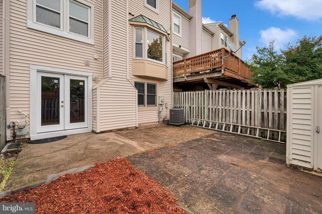 6 PONTIAC WAY, Gaithersburg, MD 20878