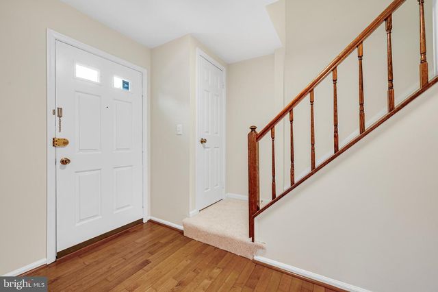 6 PONTIAC WAY, Gaithersburg, MD 20878