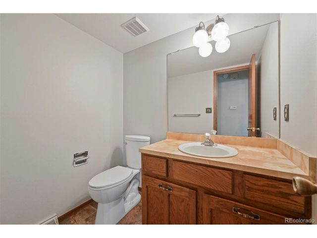 11468 E Berry Dr, Englewood, CO 80111