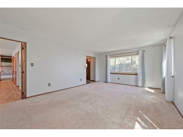 11468 E Berry Dr, Englewood, CO 80111