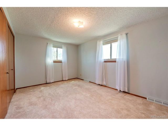 11468 E Berry Dr, Englewood, CO 80111