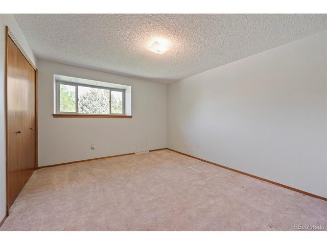 11468 E Berry Dr, Englewood, CO 80111