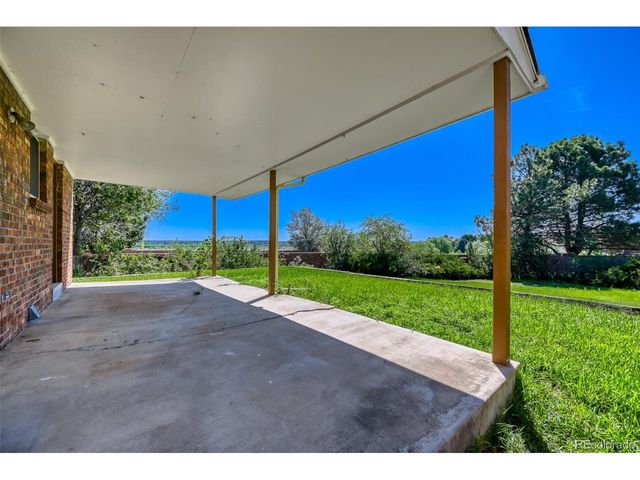 11468 E Berry Dr, Englewood, CO 80111
