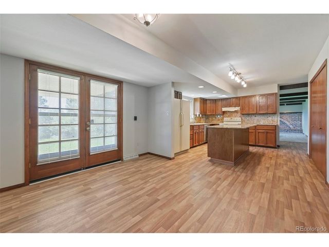 11468 E Berry Dr, Englewood, CO 80111