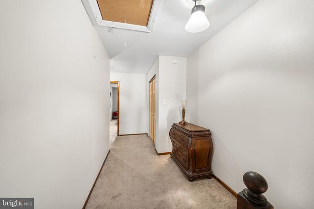 607 SAINT ANTHONY LN, Upper Darby, PA 19082
