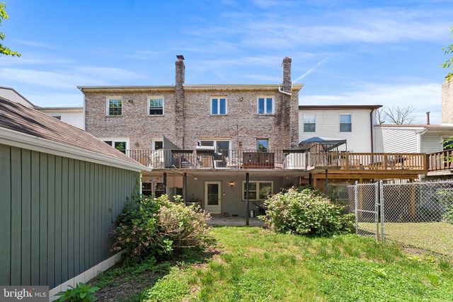 607 SAINT ANTHONY LN, Upper Darby, PA 19082