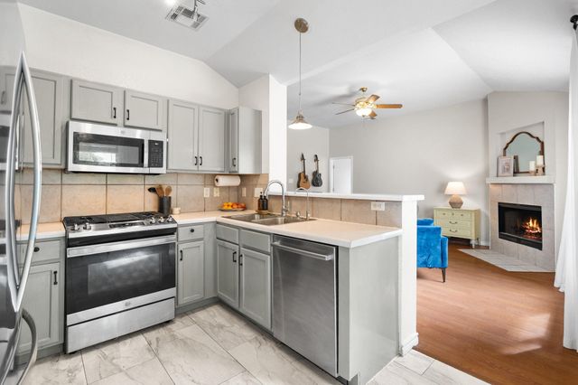 304 Adkins CV, Georgetown, TX 78626