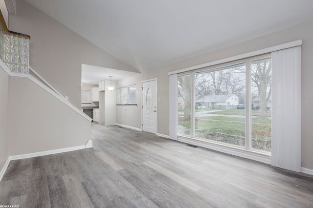 36024 Weideman St Street, Clinton Twp, MI 48035