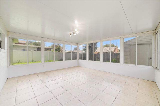 9752 PINEY POINT CIRCLE, Orlando, FL 32825