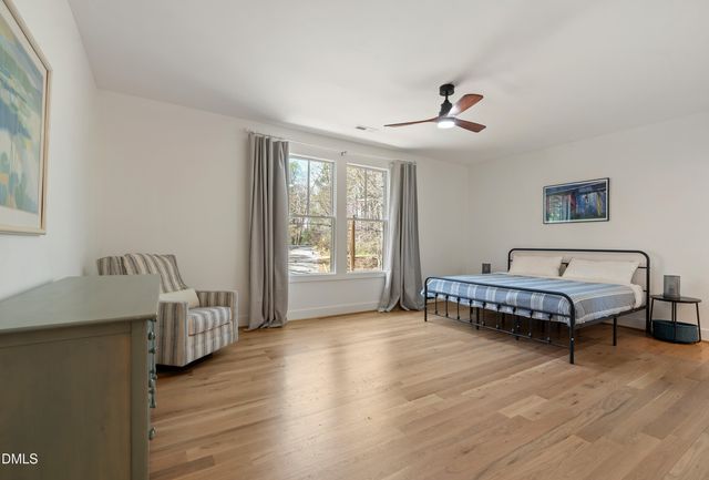 1200 Roosevelt Drive, Chapel Hill, NC 27514