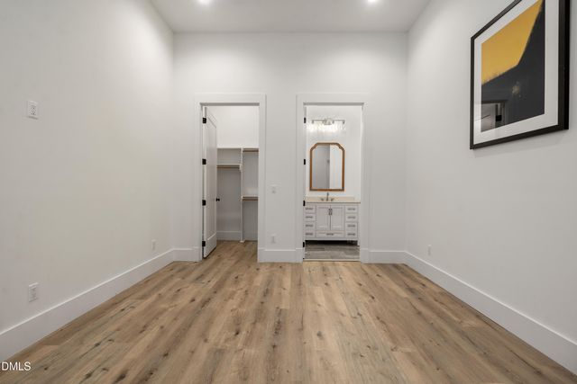 1200 Roosevelt Drive, Chapel Hill, NC 27514