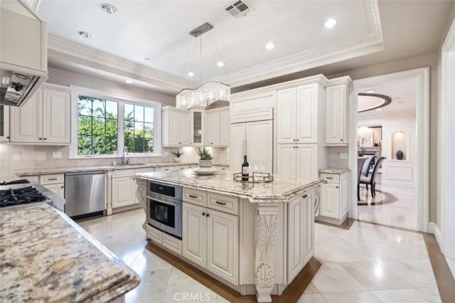 289 W Woodruff Avenue, Arcadia, CA 91007