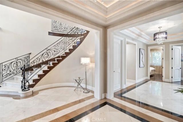 289 W Woodruff Avenue, Arcadia, CA 91007