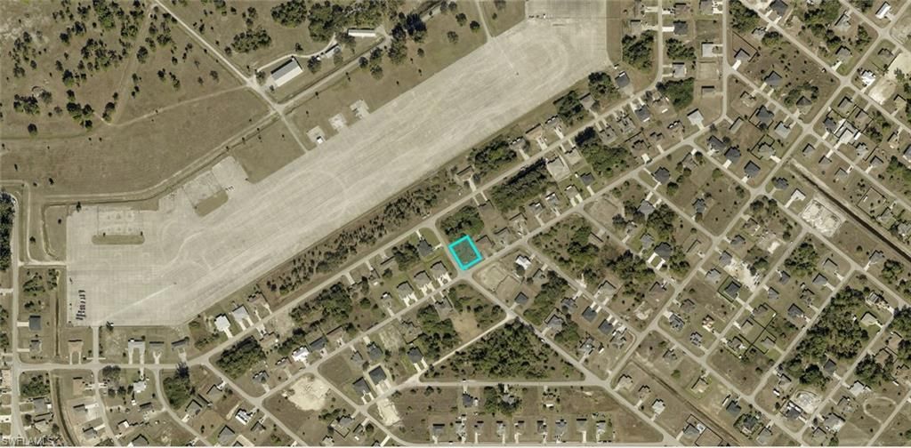 2401/2403 Daniel AVE N, LEHIGH ACRES, FL 33971 — photo 2