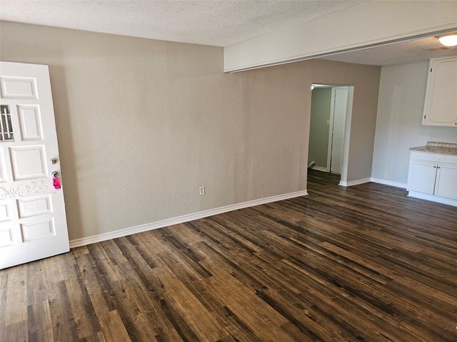 1314 N Natchez Drive, Texas City, TX 77591