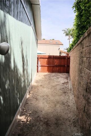 5200 Heil 60, Huntington Beach, CA 92649