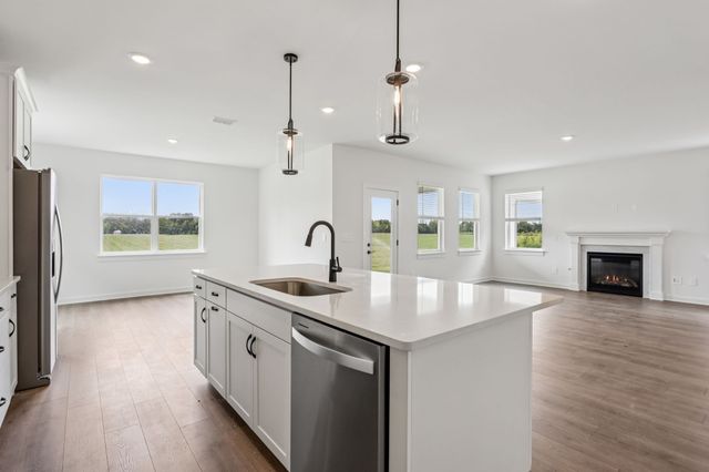 6903 Bilaria Dr, Murfreesboro, TN 37129