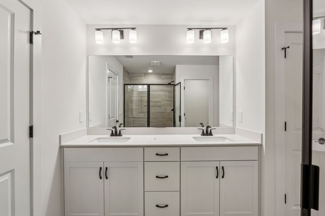 6903 Bilaria Dr, Murfreesboro, TN 37129