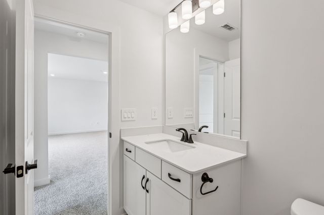 6903 Bilaria Dr, Murfreesboro, TN 37129