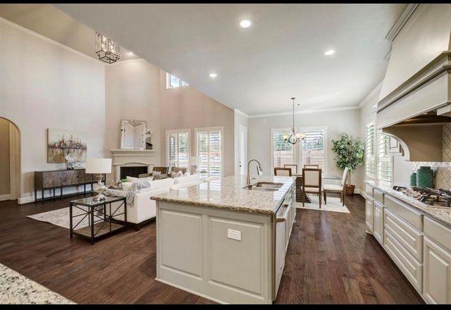 5011 Anthony Springs Lane, Sugar Land, TX 77479