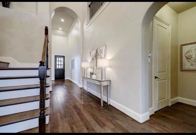 5011 Anthony Springs Lane, Sugar Land, TX 77479