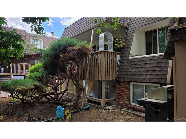 1525 S Holly St 104, Denver, CO 80222